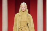 重看The Row、FERRAGAMO秀场的色彩美学，我明白了！颜色越柔和，品位越好！